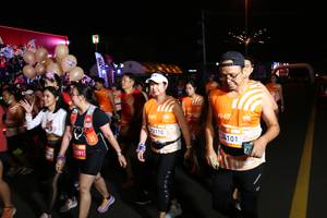 BIB: 136, 1291, 12110, 24101
                            <button type="button" onclick="openModal(23075047)" class="btn btn-primary btn-sm float-right btn-popup" data-toggle="modal" data-target=".modal-high-quality">
                        <i class="fas fa-shopping-cart"></i> Add to Cart
                    </button>
                                            <button type="button" onclick="isThisMe(23075047, true)" class="btn btn-success btn-sm float-right btn-popup btn-isme hidden" data-toggle="tooltip" data-placement="bottom" title="นี่คือรูปของคุณใช่ไหม คลิกที่นี่เพื่อเอาเข้าอัลบั้ม">
                        <i class="fas fa-plus"></i> Add to album
                    </button>
                    <button type="button" onclick="isThisMe(23075047, false)" class="btn btn-warning btn-sm float-right btn-popup btn-isnotme hidden">
                        <i class="fas fa-ban"></i> Remove from album
                    </button>